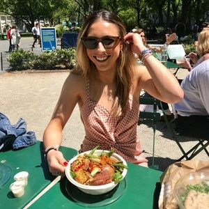 Meet your Posher, Amanda